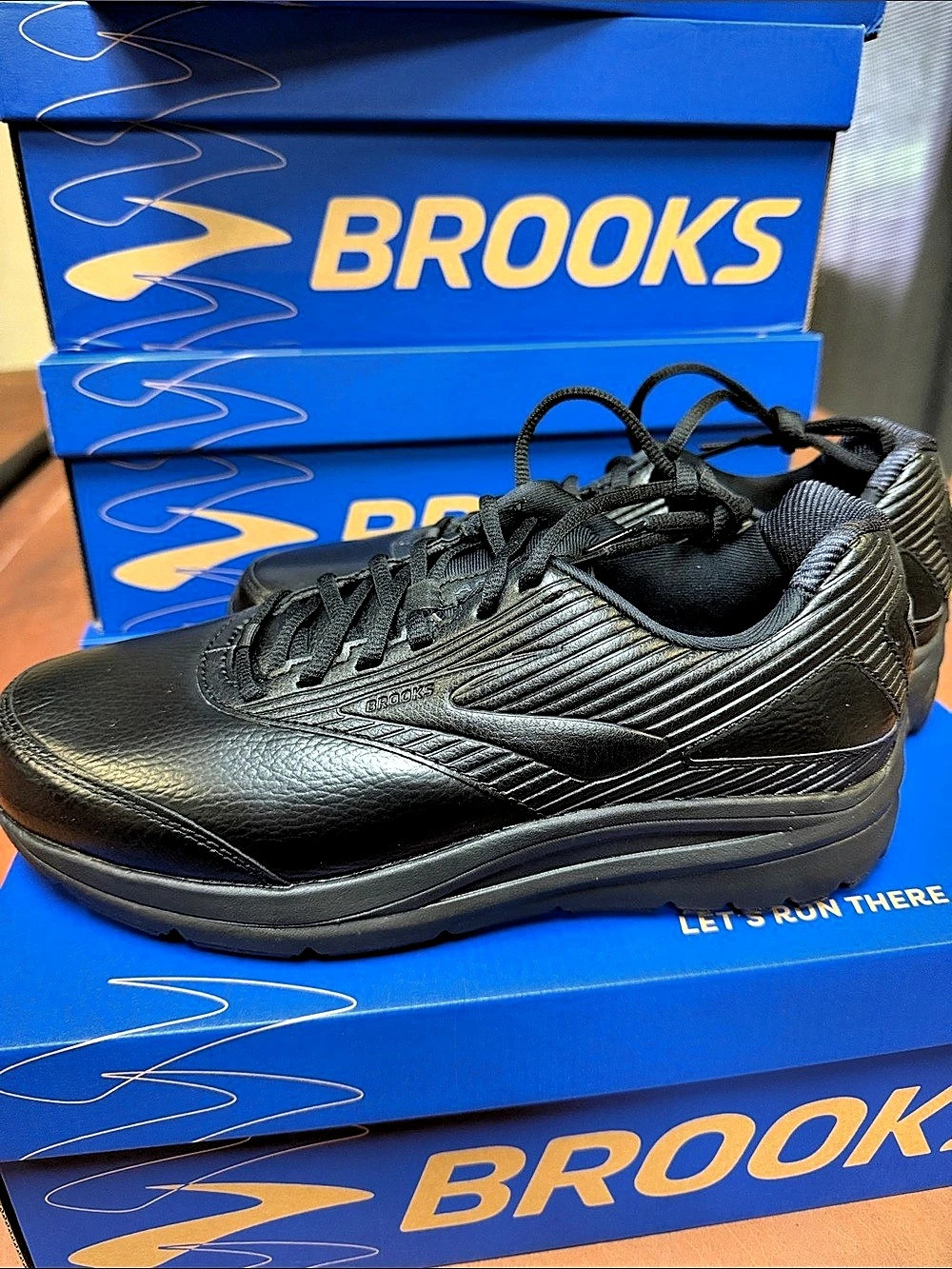 Brooks Addiction Walker 2 Men's Black Athletic Shoes US 9 2E Like New